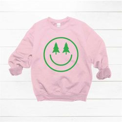 green smiley face christmas sweatshirt, christmas smiley face crewneck, christmas tree sweatshirt, retro holiday crewnec