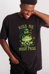 cottagecore st pattys day frog shirt, funny st patricks day comfort colors shirt, fairycore clothing women, cute frog gi