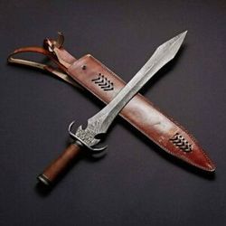 custom damascus steel roman gladiator sword 20" handforged walnut wood handle.