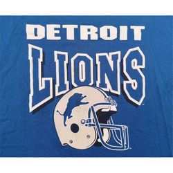 vintage  awesome 1980s detroit lions paper thin  single stitched t-shirt  made in usa xl