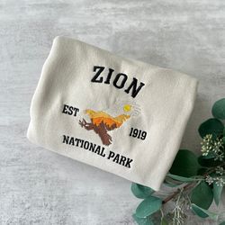 embroidered zion national park sweatshirt, utah sweatshirt, embroidered zion sweatshirt, gift for him, gift for her, chr