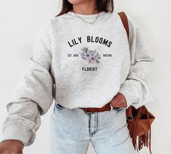 it ends with us sweatshirt, lily bloom sweatshirt, lily booms floral shop, booktok, book bookish merch, bookstagram, boo