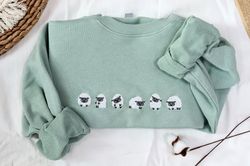 embroidered sheep sweatshirt,embroidered sweatshirt,green sweatshirt,farm,vintage sweatshirt