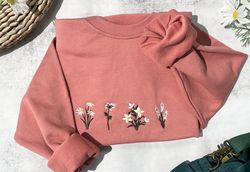 pink crewneck daisy sweatshirt embroidered,flower sweatshirt,embroidered sweatshirt vintage,lovely daisy,floral sweatshi