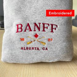 banff national park sweatshirt embroidered, vintage canada crewneck 1