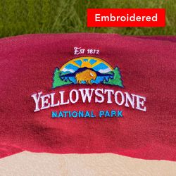 yellowstone national park sweatshirt, vintage crewneck embroidered, wyoming sweater