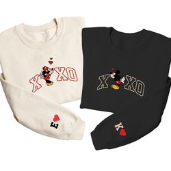 embroidered couple disneyland sweatshirt, xoxo sweatshirt, disney sweetheart night, mickey and minnie sweatshirt, valent