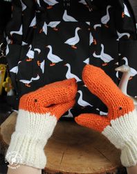 knitting mittens white goose