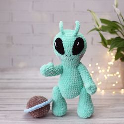 alien plush toy, crochet alien, funny gift for baby, space themed gifts, baby boy toy, alien crochet, alien gift