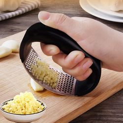 handy ginger garlic crusher