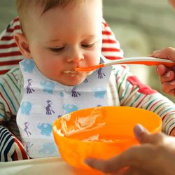 waterproof disposable baby bibs in bulk