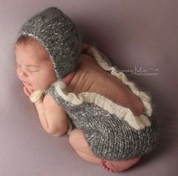 newborn girl grey knit romper and bonnet outfit photo prop. newborn baby girl ruffled onesie first picture prop. grey