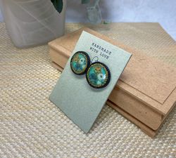 handmade stud earrings. earrings with images of cats.