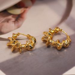twisted circle temperament cold style simple design circle earrings korean delicate temperament earrings female