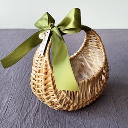 wicker basket with handle and bow - flower girl baskets for weddings - woven storage basket - flower cookie candy basket