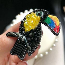 toucan brooch/tropic bird brooch/bird brooch/handmade brooch/handmade jewelry/giftforher