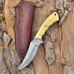 handmade damascus steel hunting knife 7 inches small skinner fixed blade camping knife with sheath