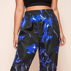 polyester lightning bolt print pants