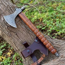 damascus steel axe with walnut wood handle & hunting damascus steel axe for sale only interested people contact me!!