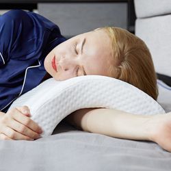 slow rebound pressure pillow