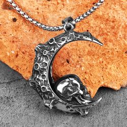 crescent moon skull necklace stainless steel skull moon pendant gothic jewelry goth necklace for men women skull