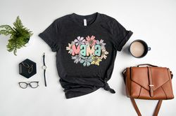 mama shirt, mom t-shirt, mom outfit, mother's day gift shirt, mama sweatshirt, mama flower shirt