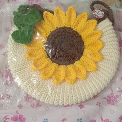 crocheted sunflower bag (color as requested)