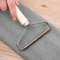 easytoholdclothingandupholsterylintremovertool2.png