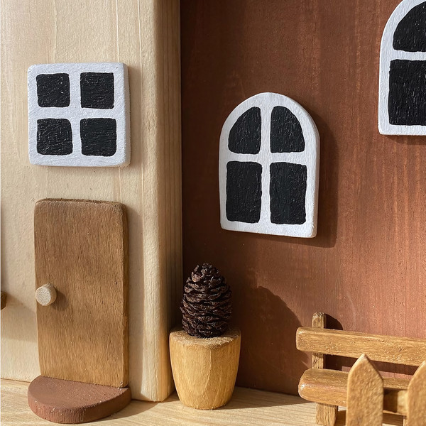 WoodKeyholder-House2.2.jpg