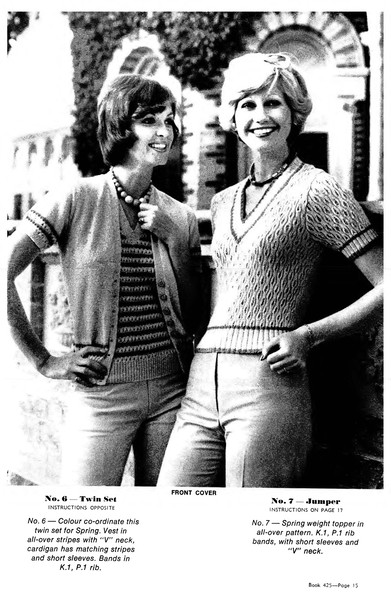 Knitting Pattern for Womens Patons 425 Spring Affair In Azalea Vintage (7).jpg