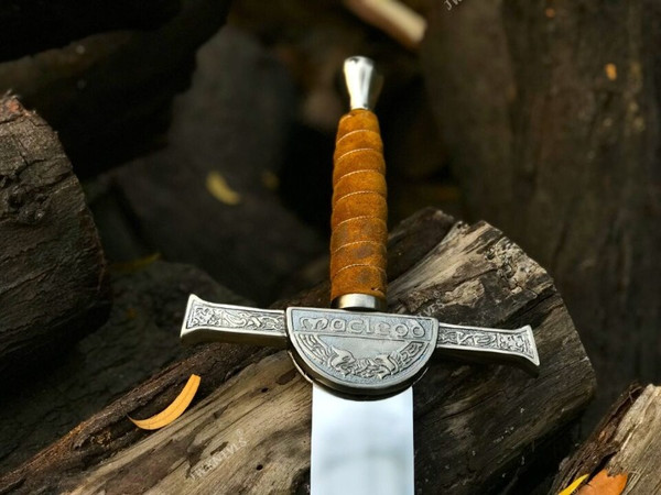 Handmade-Highlander-MacLeod-Sword-in-Stainless-Steel-Highlander-Sword-440c-BladeMaster (6).jpg