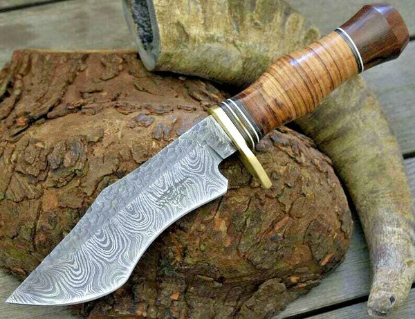 Tactical-Survival-Kit-with-Handcrafted-Hunting-Blade-Wilderness-Guardian-BladeMaster (1).jpg