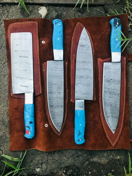 Custom-Chef-Knives Damascus-Steel-Set for Ultimate-BBQ-Experience (1).jpg