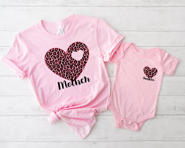 Pink Leopard Heart Shirt, Matching Family Heart Shirts, Mommy and Me Shirt, Baby Shower Gift, Mom Daughter Shirts, Mommy and Me Outfits.jpg