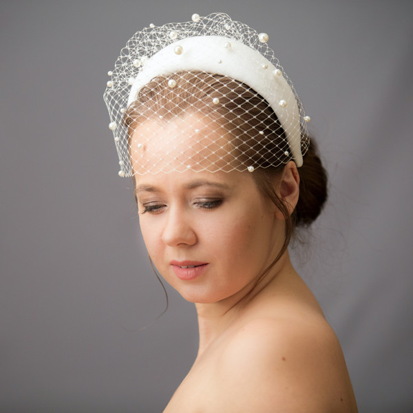 Birdcage veil with thick white pearl beaded headband for fashion