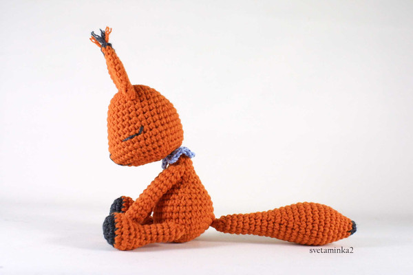 amigurumi-squirrel-pattern-crochet