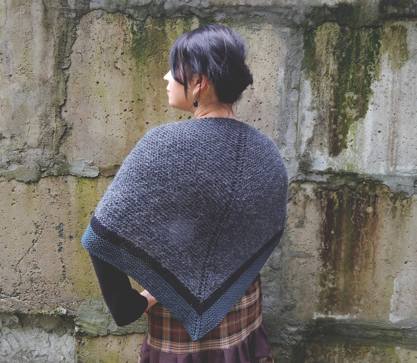 outlander_knitted_shawl.jpg