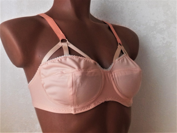 Underwire bra sewing pattern, Sizes 19-23, Bra cup pattern