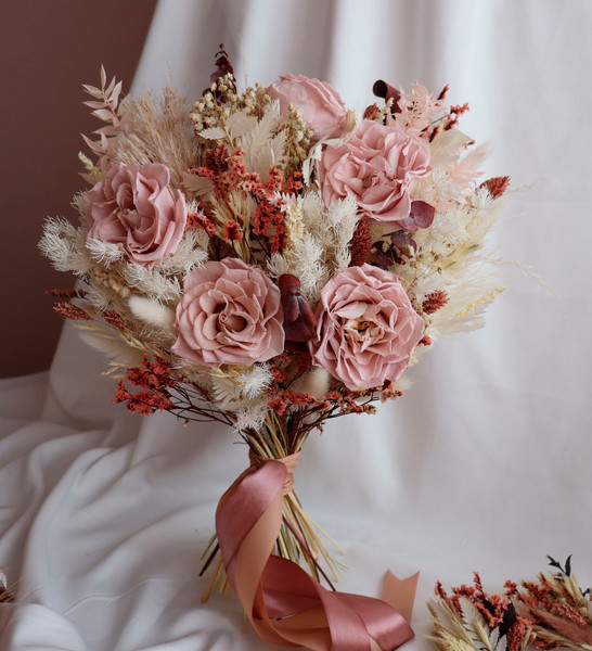 Boho Dried Flower Bouquet Dusty Pink Roses and Pampas grass - Inspire Uplift