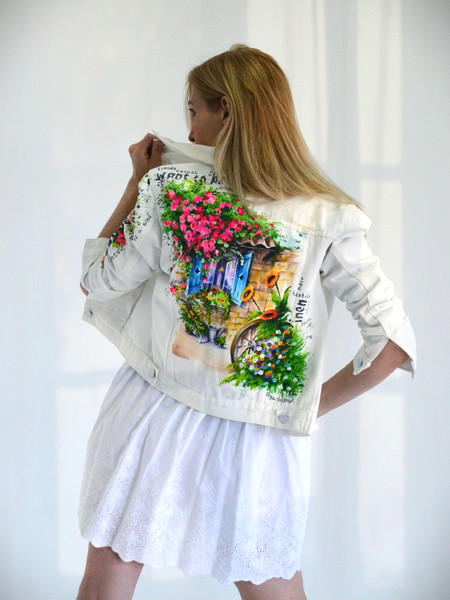 .hand painted women jacket-jean jacket-denim jacket-girl fabric clothing-designer art-wearable art-custom clothes 10.jpg