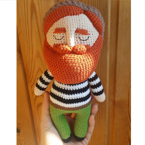 amazing-gift-doll-beard-boyfriend.jpg