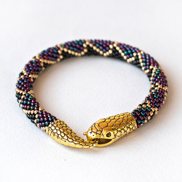 snake bracelet.jpg