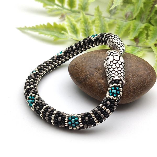 snake bracelet 9.jpg