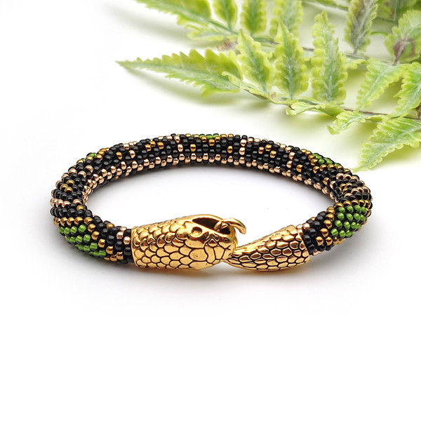 greensnakebracelet9.jpg