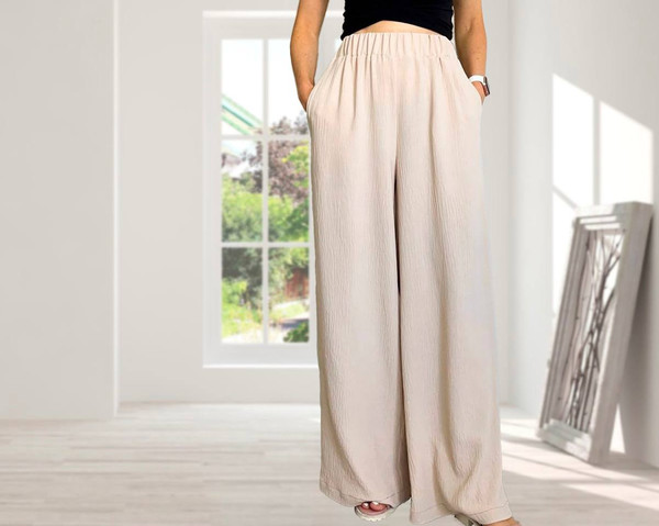 Simplicity 5695 Top, Capri Pants, Wide Leg Pants Size: 10 Bust 32.5 Waist  25 Used Sewing Pattern