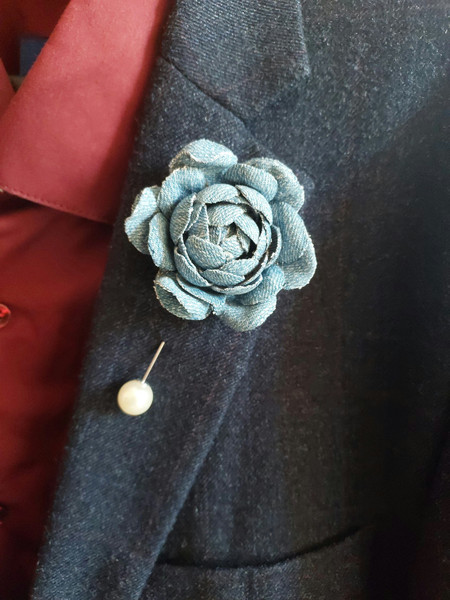 blue-denim-lapel-pin-3.jpg