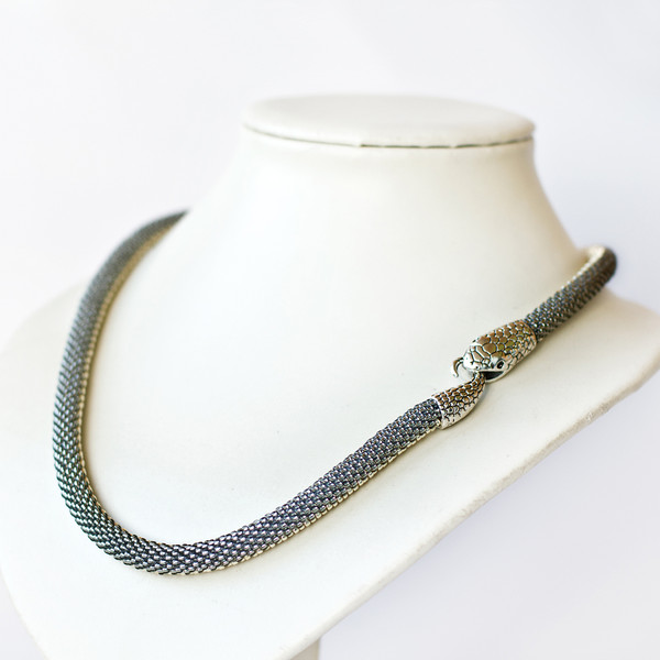 graysnakenecklace6.jpg