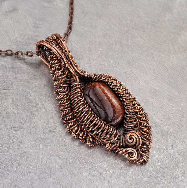 bullseyehealingnecklacewhitegempendantwirewrappedcopperjewelrywirewrapart (4).jpeg