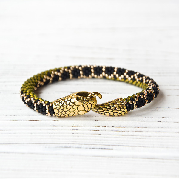 khaki snake bracelet 5.jpg