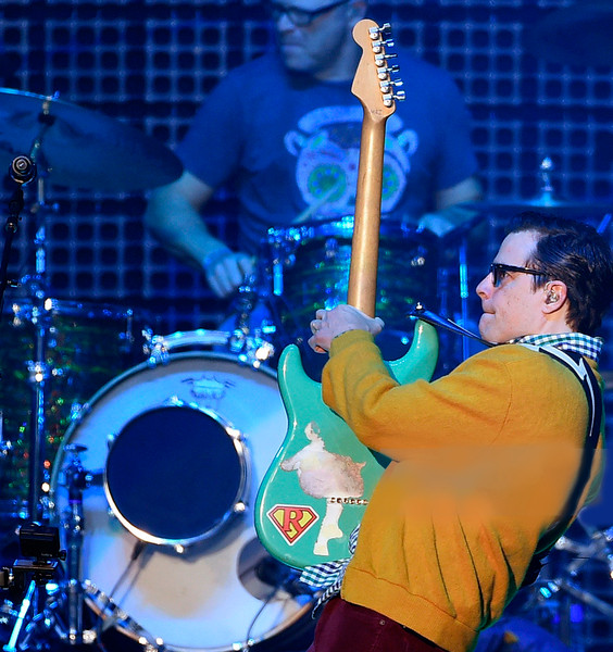 Rivers Cuomo .jpg